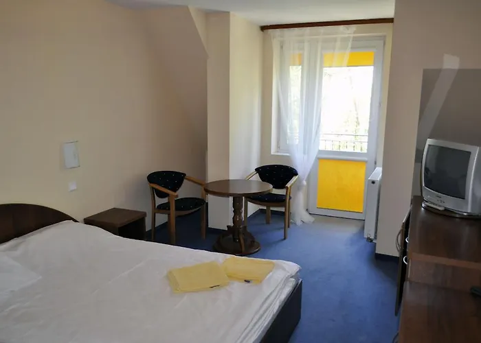 Resident Bed & Breakfast 3*